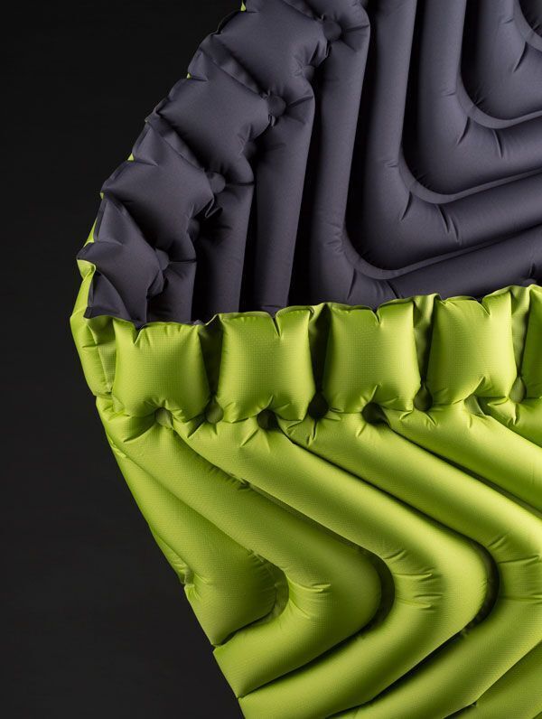 Klymit Static V2 Sleeping Pad Green Char Black Klymit Static V2 Sleeping Pad Green Char Black
